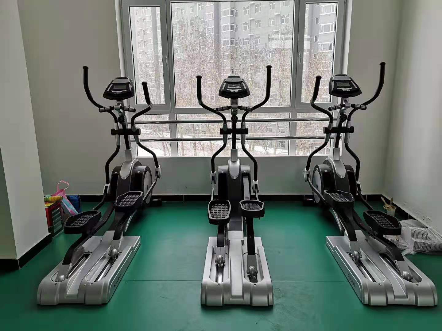 椭圆机和麻豆色欲AV传媒在线观看哪个好