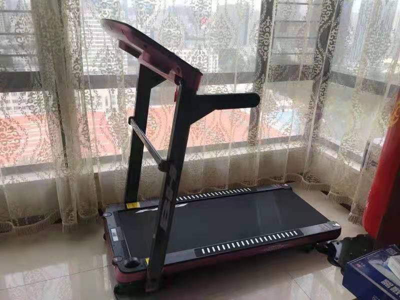 附近哪里有卖久久精品熟女亚洲AV麻豆软件的实体店